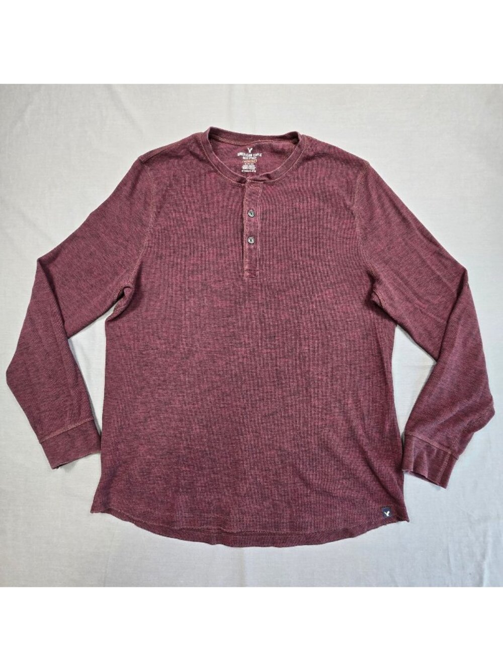 American Eagle Outfitters XL Mens Henley Shirt Burgundy Long Sleeve Active Flex